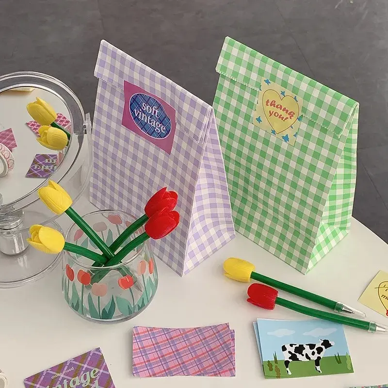 Colorful Paper Bags for Party (9)